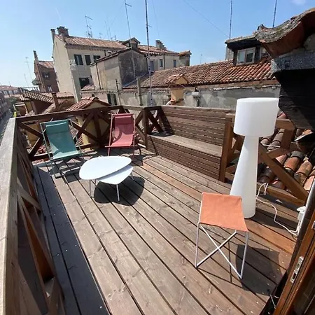 דירה Casa Virginia Direct At The Canal Cannaregio With Own Roof Terrace
