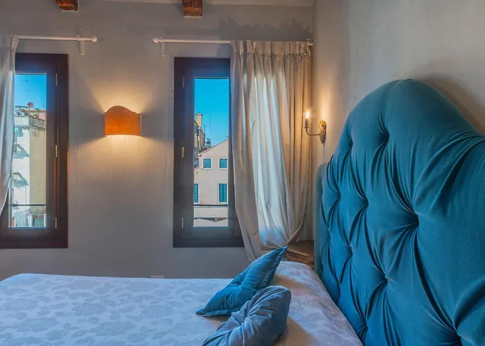 Casa Virginia Direct At The Canal Cannaregio With Own Roof Terrace Appartement *